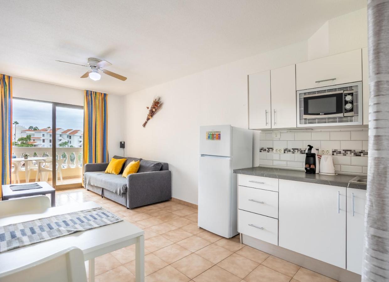 Castle Harbour Matthew'S Flat Los Cristianos By Lovetenerife Exteriör bild